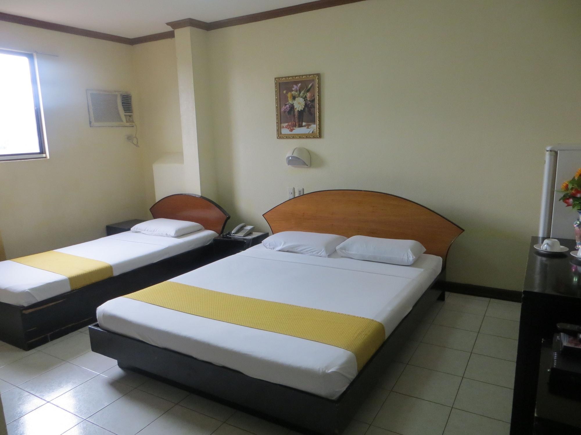 Paragon Suites Cebu Bagian luar foto