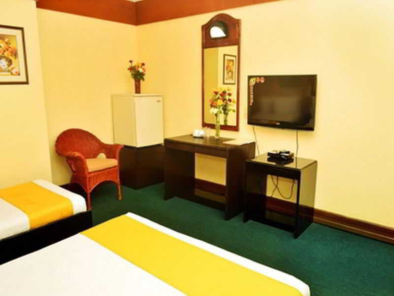 Paragon Suites Cebu Bagian luar foto