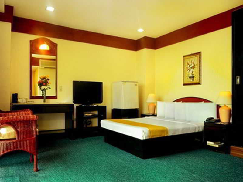 Paragon Suites Cebu Bagian luar foto
