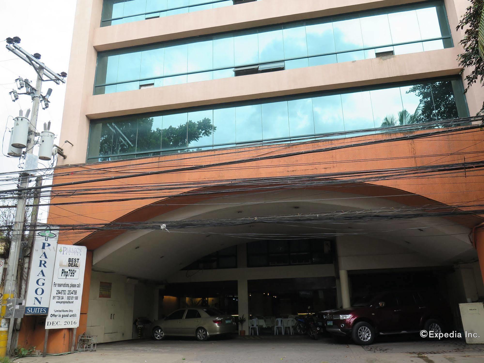 Paragon Suites Cebu Bagian luar foto