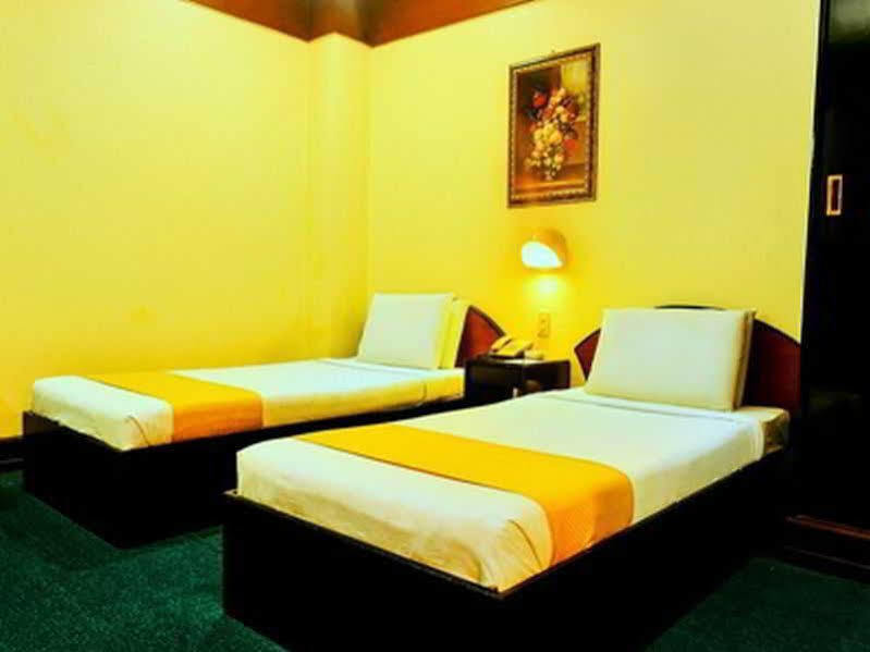 Paragon Suites Cebu Bagian luar foto
